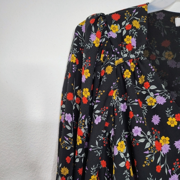 Astr Black Bernadette Style Floral Print Long Sleeve V-Neck Bodysuit Sz S Boho - Picture 12 of 15